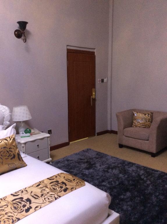 Sherbourne Hotel Kitwe Dış mekan fotoğraf
