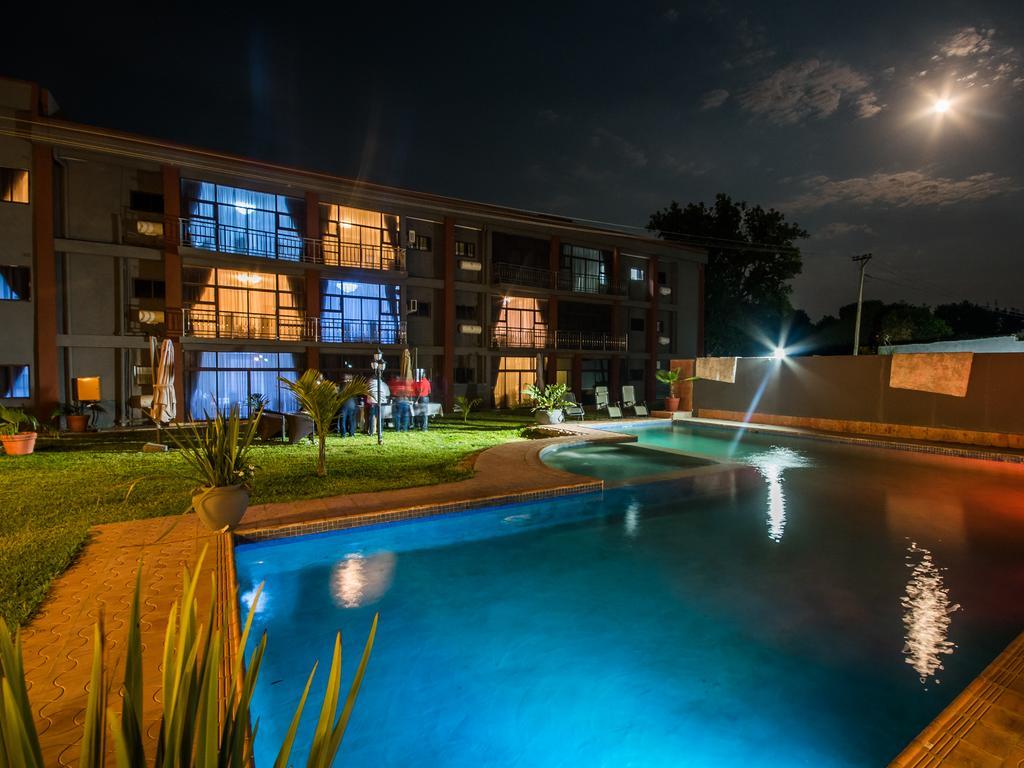 Sherbourne Hotel Kitwe Dış mekan fotoğraf