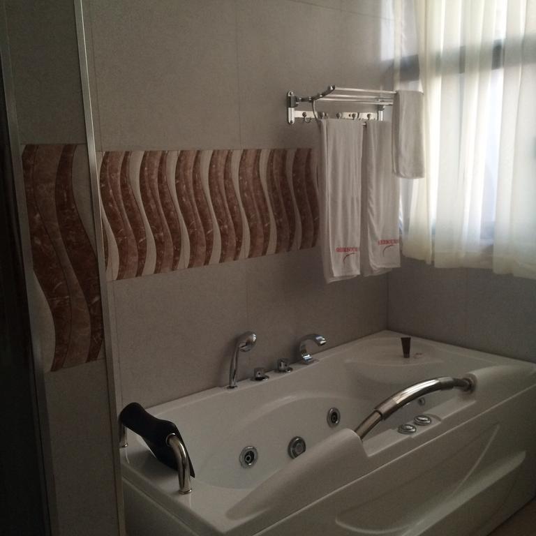 Sherbourne Hotel Kitwe Dış mekan fotoğraf