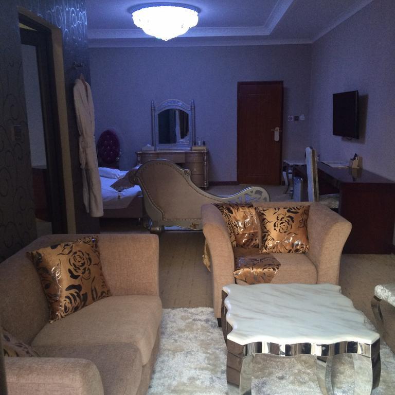 Sherbourne Hotel Kitwe Dış mekan fotoğraf